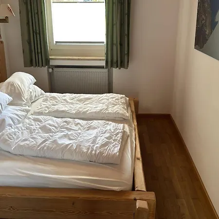 Zwei Im Eg Fuer Befreundete Familien * غرينو
